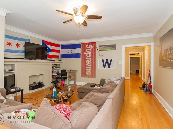 2nd image of 1426 Winona Ct