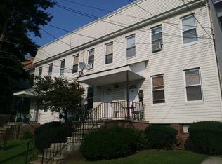 35 Morningstar Rd, Staten Island, NY 10303