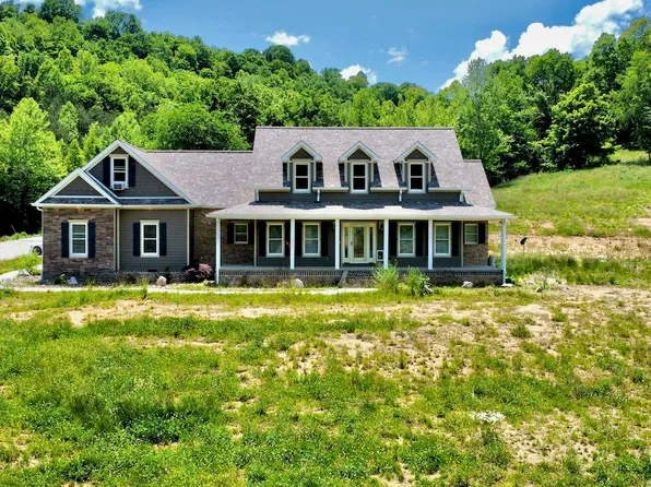 39 Puckett Farm Ln, Olive Hill, KY 41164