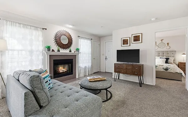 Newport Wichita Apts. — Photo 6