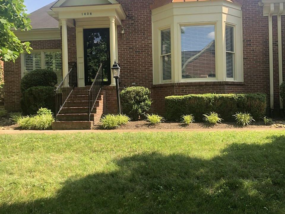 1st image of 1628 Belmont Ct
