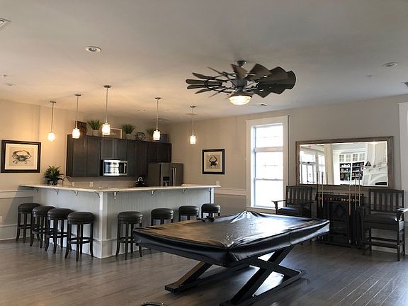 5th image of 44980 Hamptons Blvd APT 210