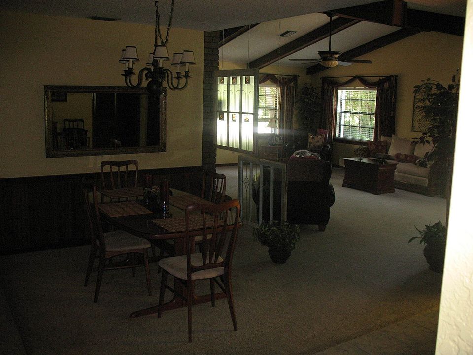 living dinning area