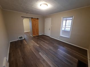 2625 Lyon St, Des Moines, IA 50317