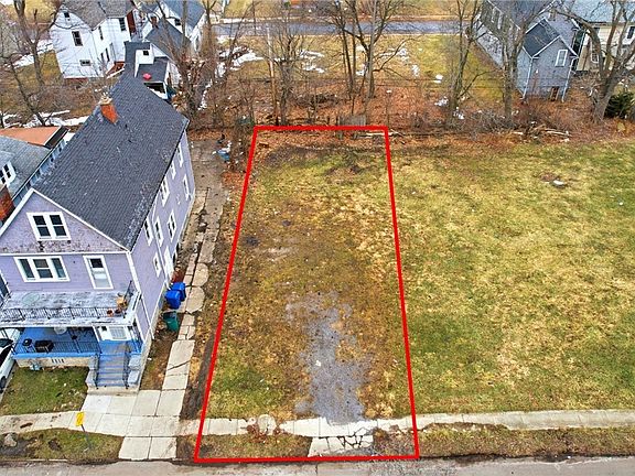 2nd image of 234 Riley St #72