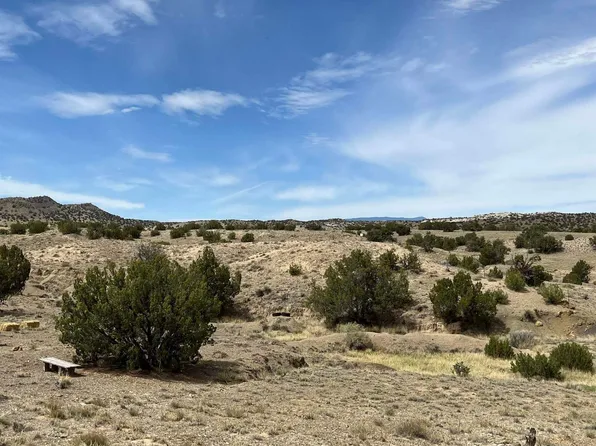 136 Via Sol Estrella Old Windmill, Cerrillos, NM 87010