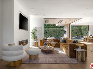 1845 Coldwater Canyon Dr, Beverly Hills, CA 90210