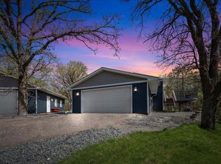 411 N Glover Rd, Hudson, WI 54016