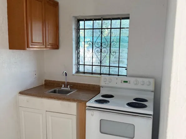 5734 NW 12th Ave, Miami, FL