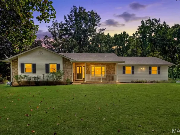 125 Heritage Trl, Troy, MO 63379