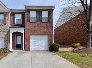 2281 Hawks Bluff Trl, Lawrenceville, GA 30044