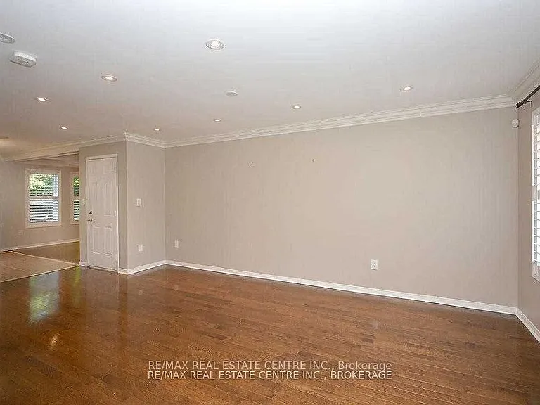 2343 Pine Glen Rd — Photo 6