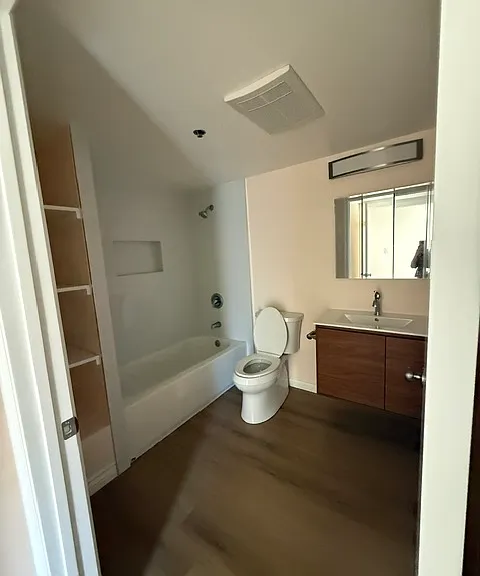 10290 Tujunga Canyon Blvd #305 — Photo 10