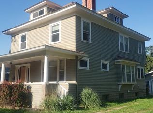 318 N Washington St, Lindsborg, KS 67456