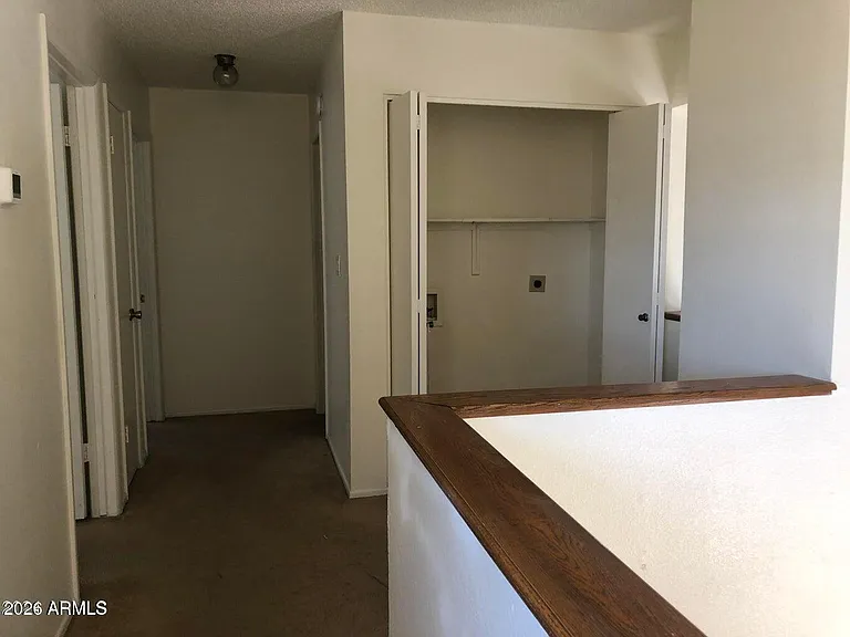 711 N Country Club Way — Photo 5
