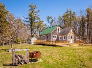 44 Stan Cilley Rd, Lincolnville, ME 04849