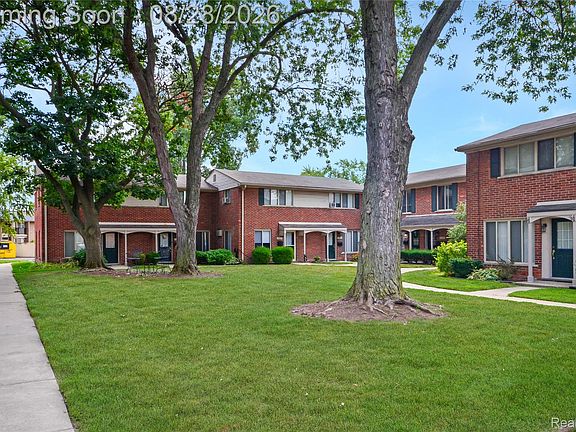 3rd image of 11410 Canal Rd APT 205