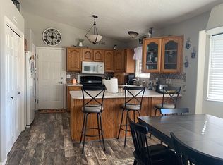 5915 S 4300 W, Hooper, UT 84315