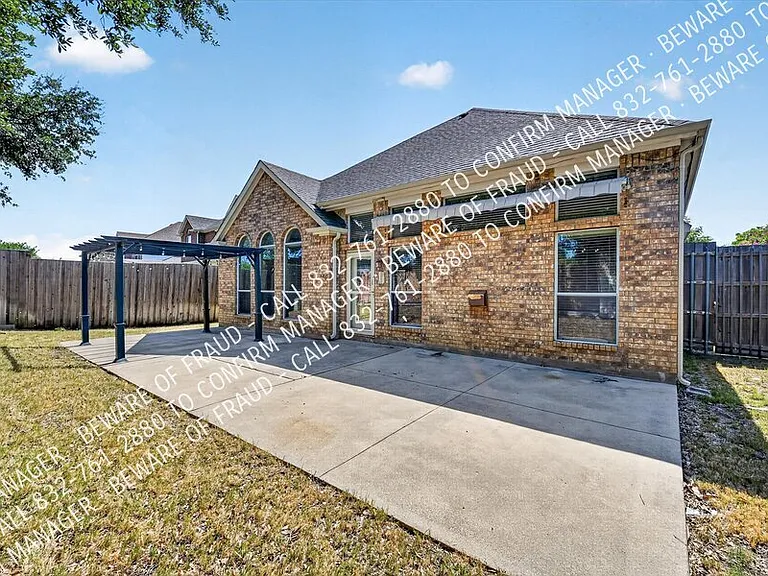 11472 Blackhawk Dr — Photo 35