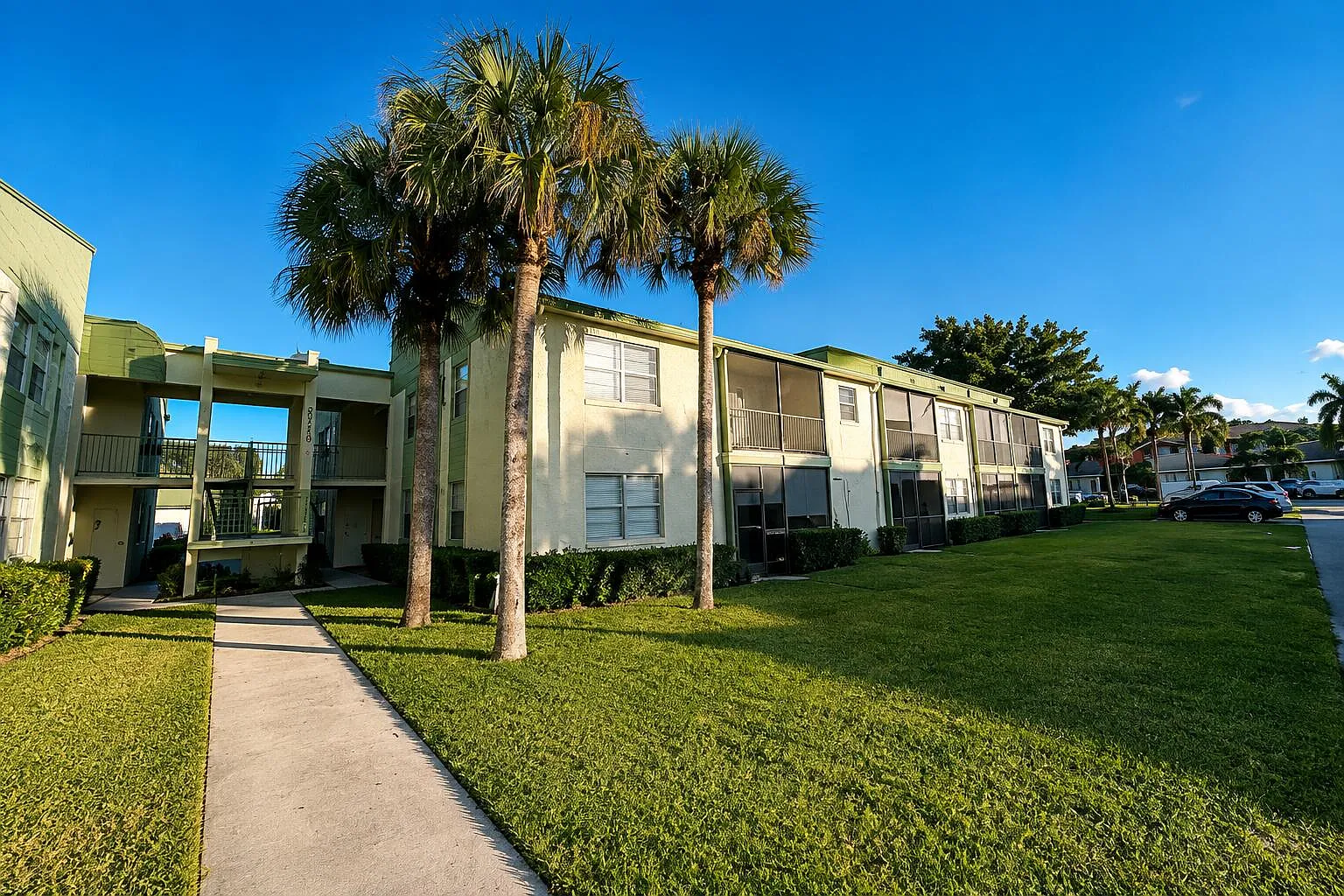 2 bed, 1.0 bath, 850 sqft, $1,750 — Photo 1