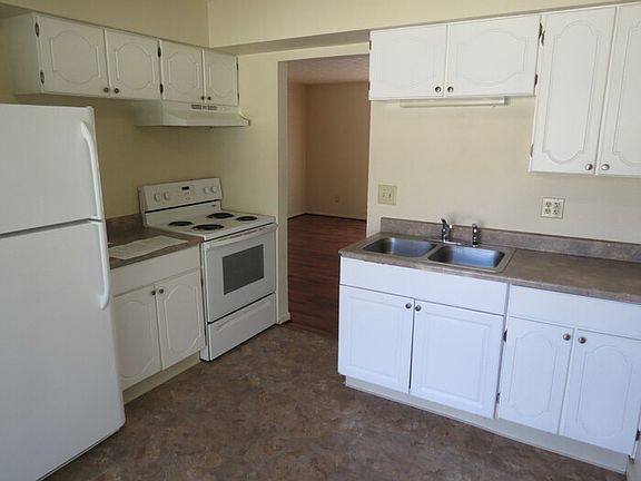 4th image of 3080 Valleywood Dr