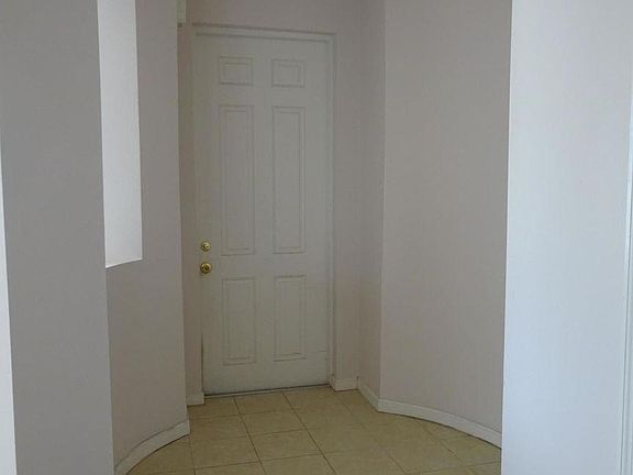 3rd image of 5378 Hallamshire Blvd