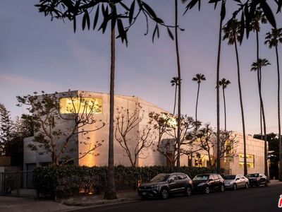 702 6th Ave, Venice, CA, 90291