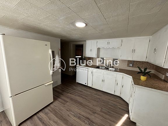 4th image of 730 10th St