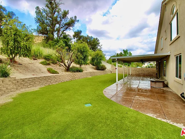1124 Acapulco Ave — Photo 39