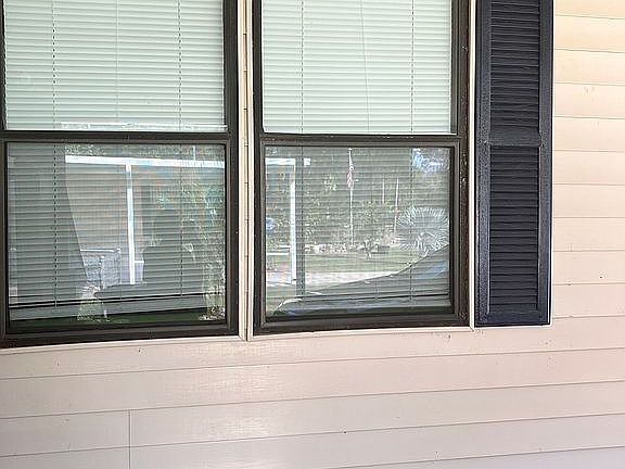 2nd image of 105 Rosalie Oaks Blvd