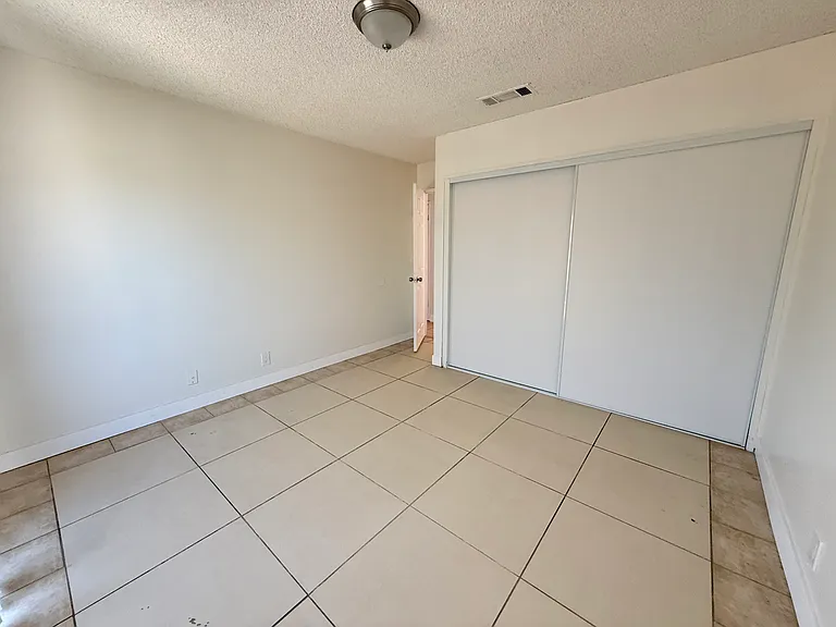 15080 Sequoia St #B — Photo 11