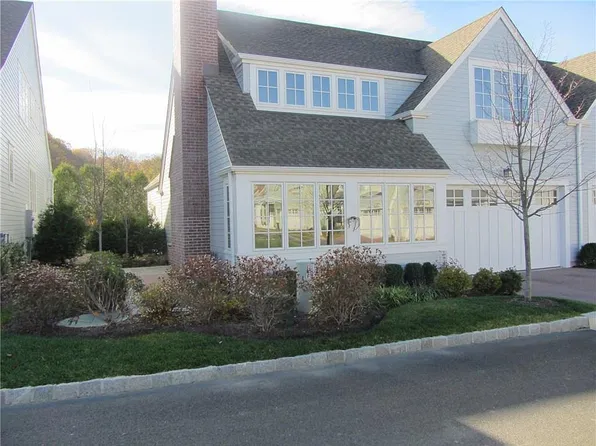 27 Kensett Ln, Darien, CT 06820