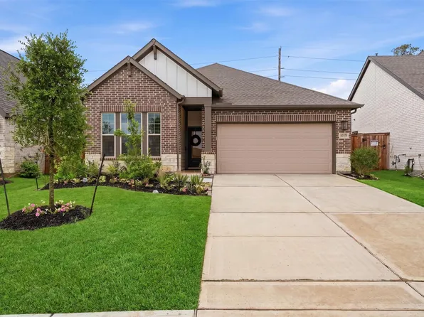 42575 Rustico Rd, Magnolia, TX 77354