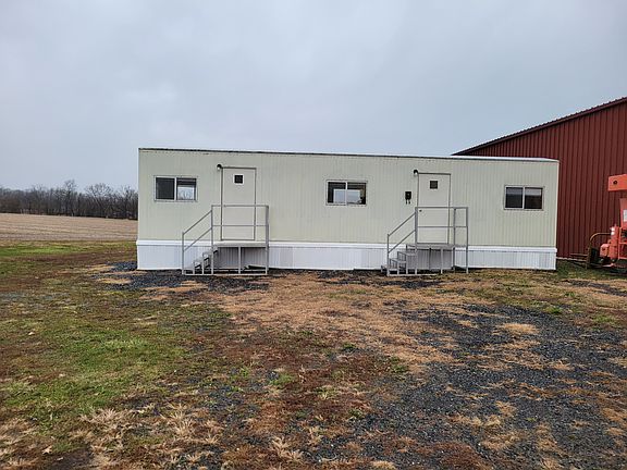 2nd image of 2130 E Main St