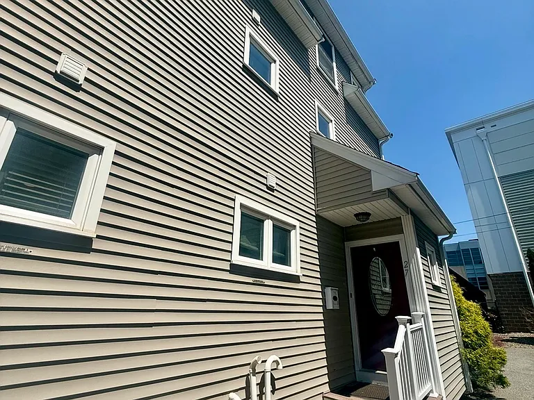 27 Antwerp St #2 — Photo 22