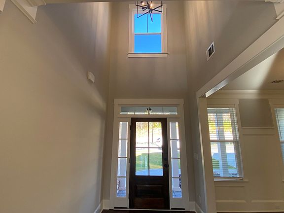 2nd image of 637 River Oaks Lane