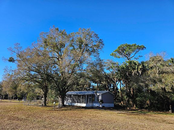 2nd image of 375 NE 70th Avenue