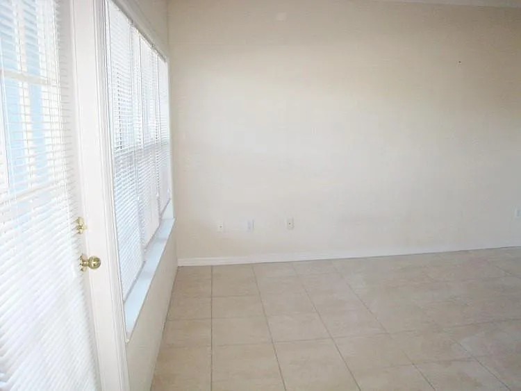 3735 Conroy Rd #2225 — Photo 7