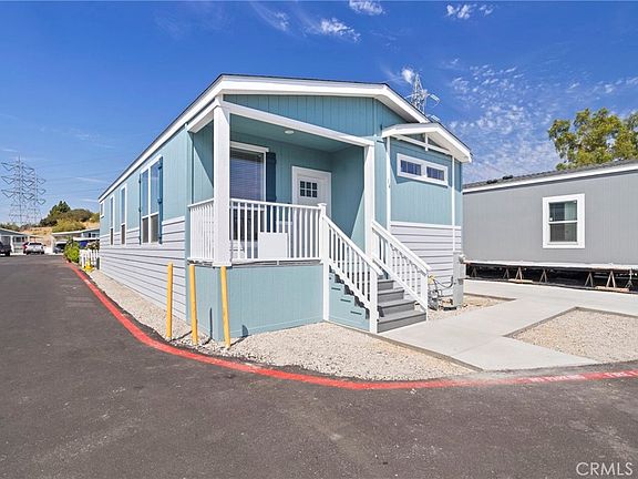 3rd image of 3030 Oceanside Blvd Space 14