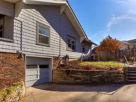 3rd image of 3842 Lanewood Dr