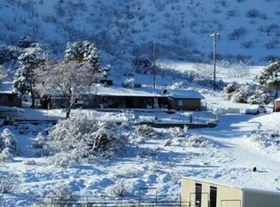 12100 Juniper Hills Rd, Littlerock, CA 93543