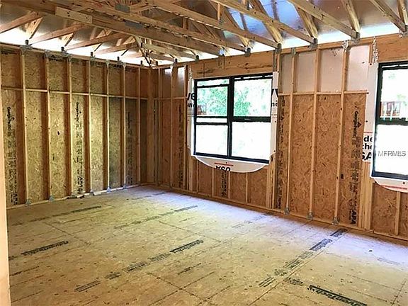 2nd image of 3916 W Kensington Ave