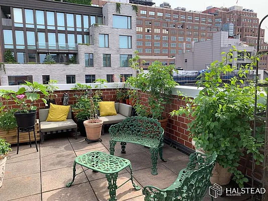 Rented by Halstead Real Estate | media 36