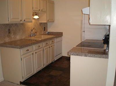 4th image of 998 W Beaver Creek Blvd #B211