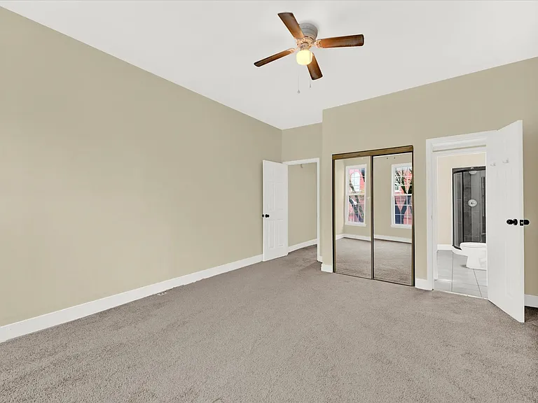 1230 S Charles St — Photo 15