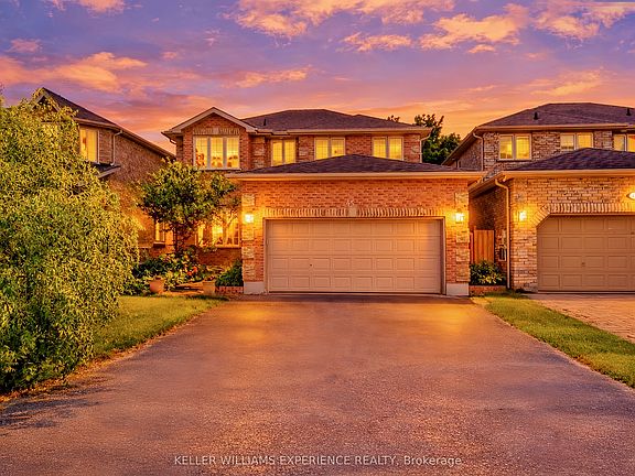 3rd image of 43 Dunnett Dr
