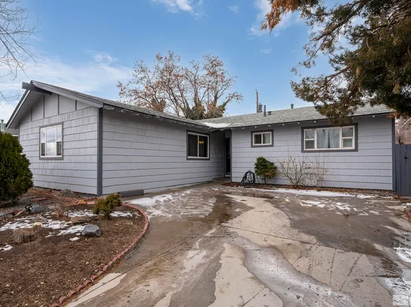 3501 Zion Ln, Reno, NV 89503