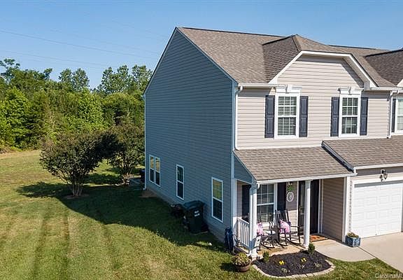 3rd image of 552 Claire Ln #57