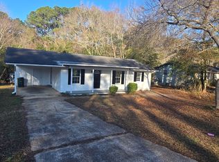213 Meadowbrook Dr, Enterprise, AL 36330