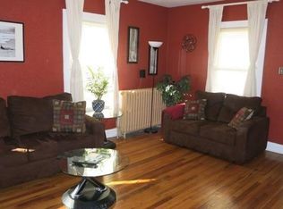 1624 S 94th Pl, West Allis, WI 53214